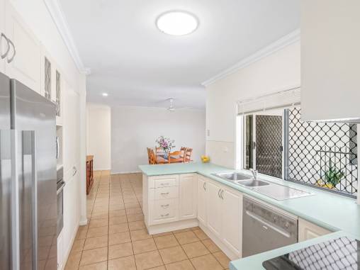 1 vaucluse close brinsmead