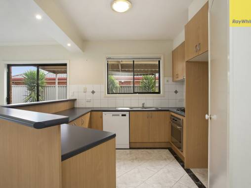 1 vaucluse lane caroline springs