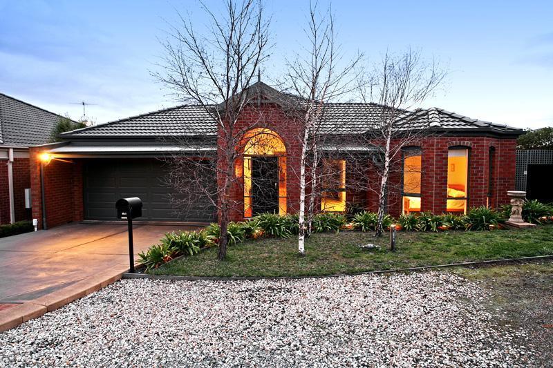 1 vaucluse rise highton