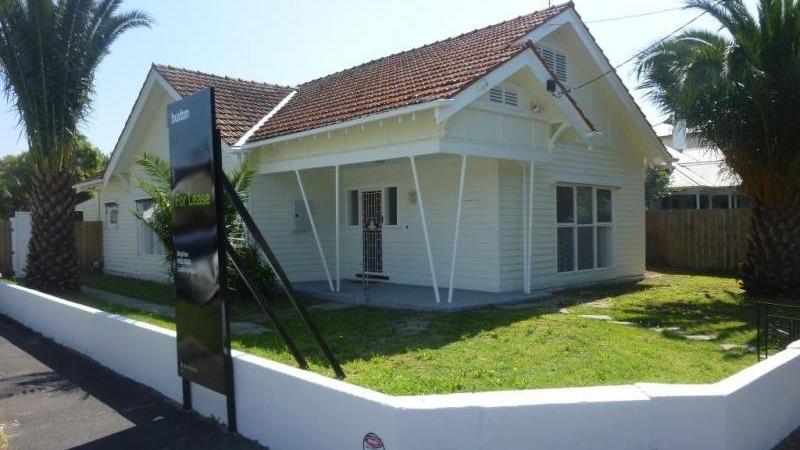 1 vaucluse street brighton vic