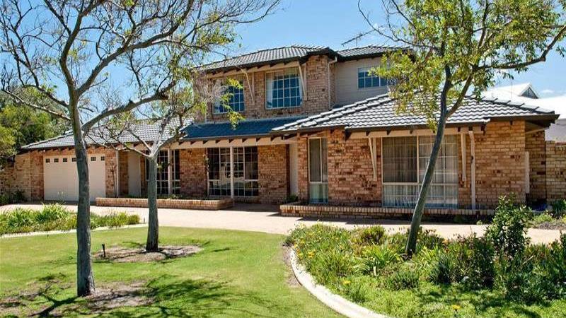 2 vaucluse place kallaroo