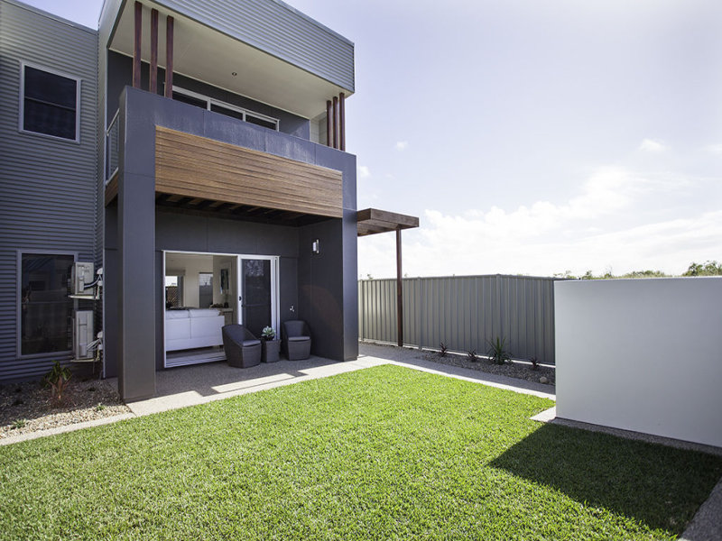 4 vaucluse crescent east mackay