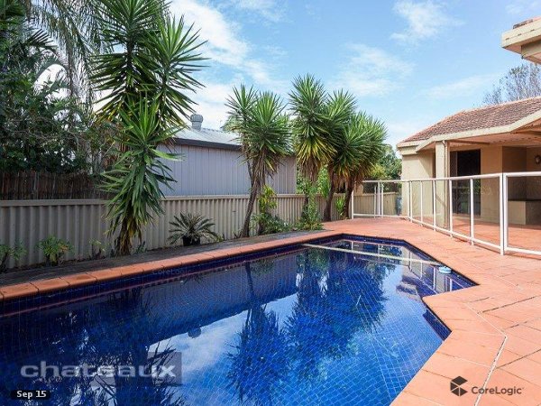 4 vaucluse pl bundall