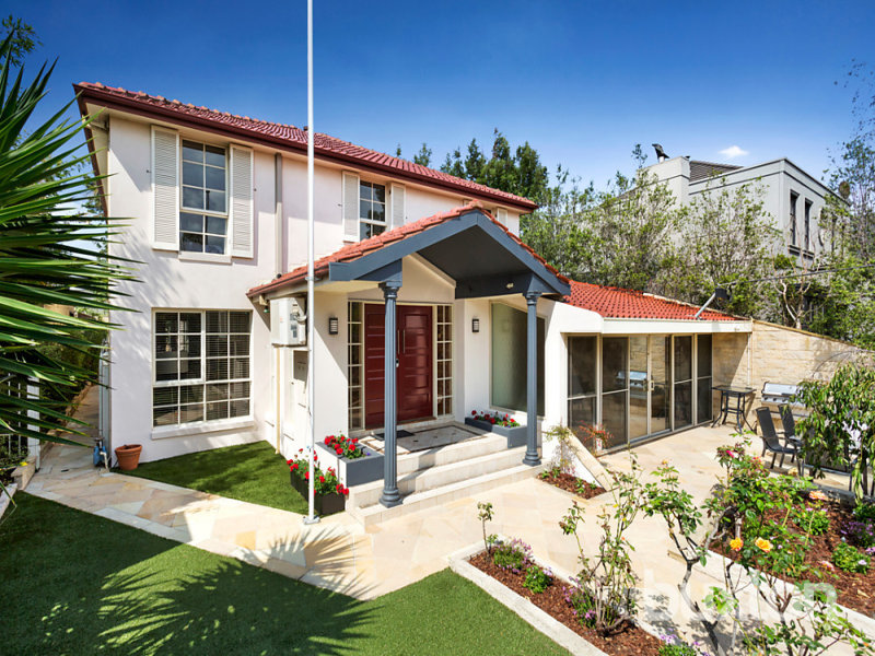 4 vaucluse st brighton