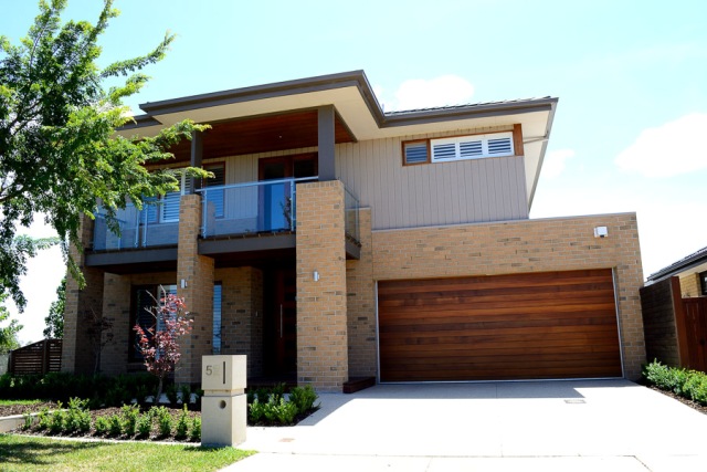 52 vaucluse boulevard sanctuary lakes