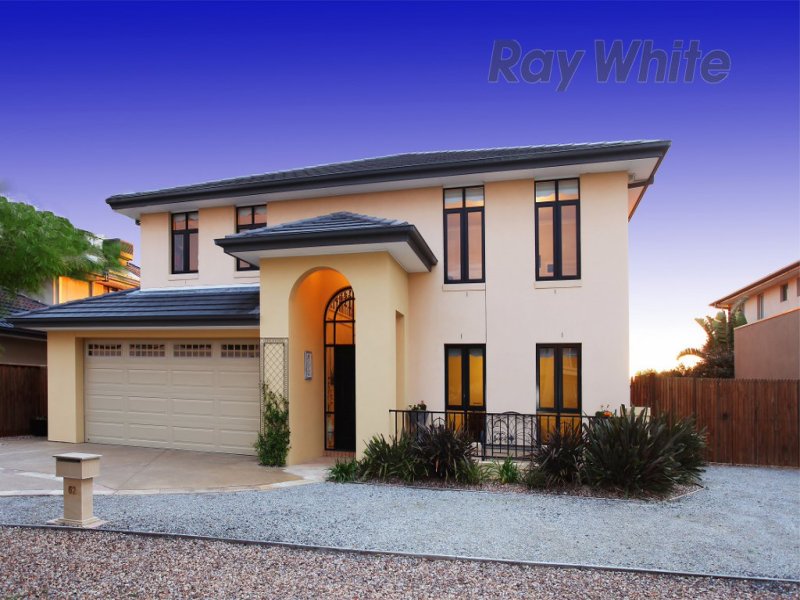 70 vaucluse boulevard sanctuary lakes