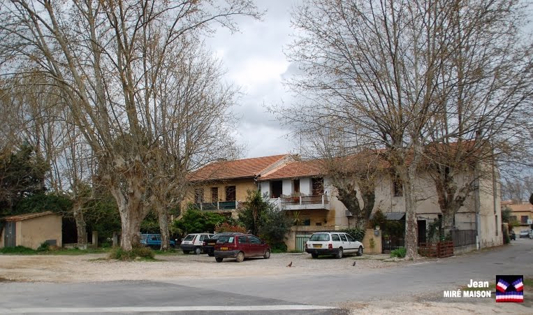 9 peyres avignon