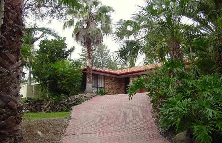 9 vaucluse cres petrie