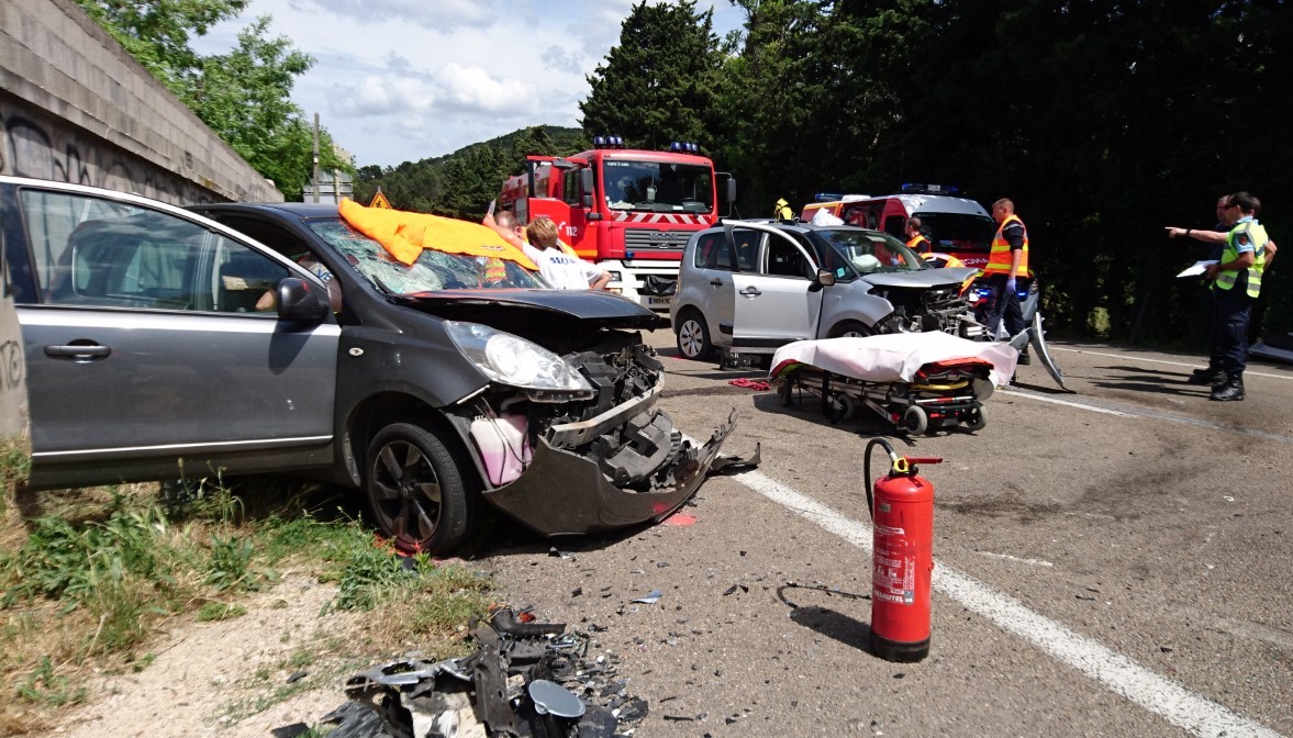 accident vaucluse 8 mars 2016