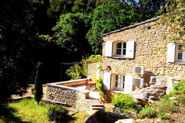 airbnb vaucluse