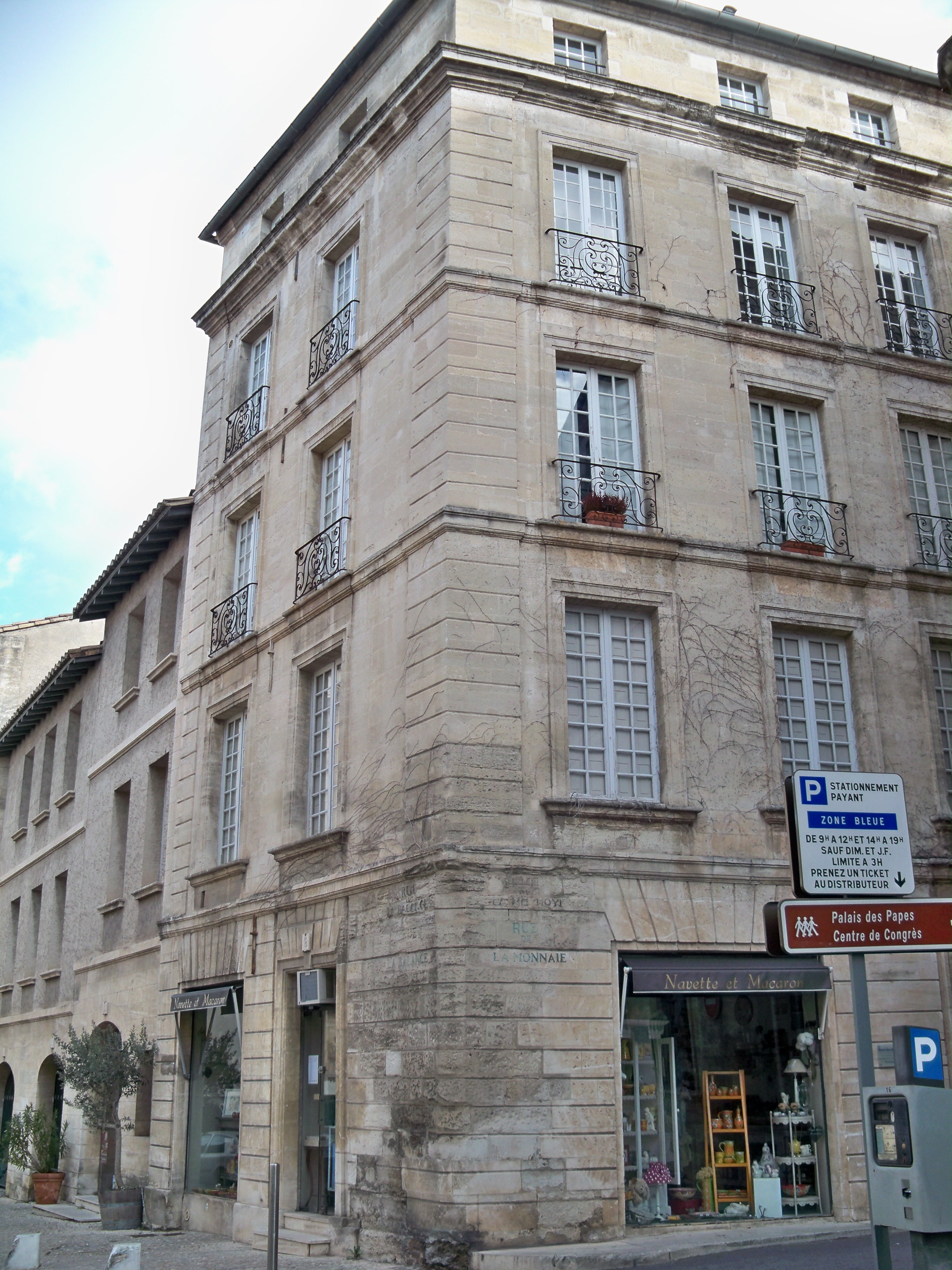 avignon 18