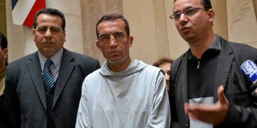 avignon agression 15 01 16