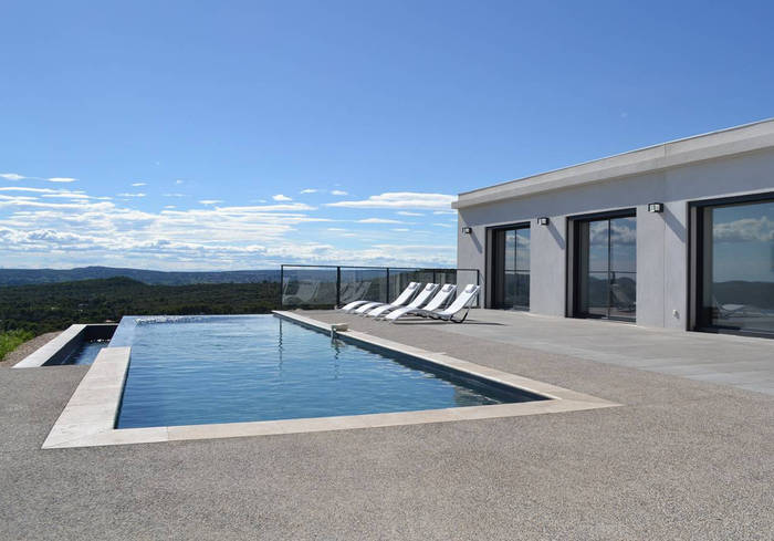 avignon airbnb