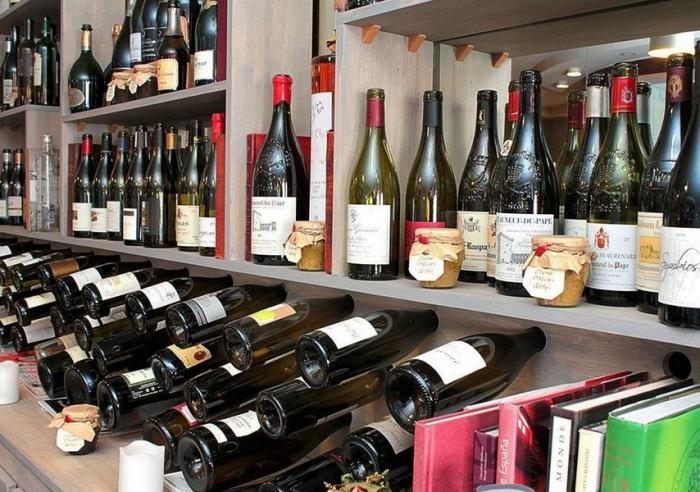 avignon bar a vin