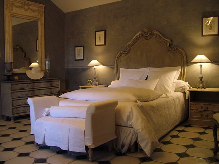 avignon booking