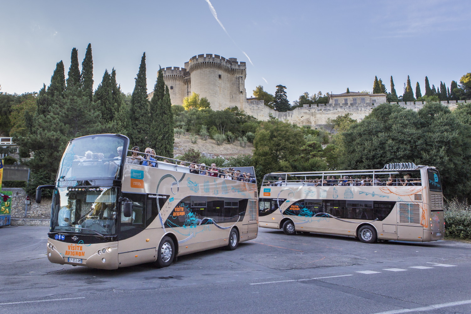 avignon bus