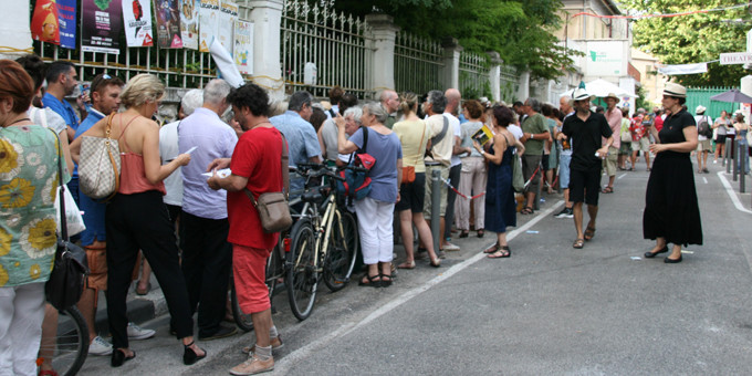 avignon c'est ou