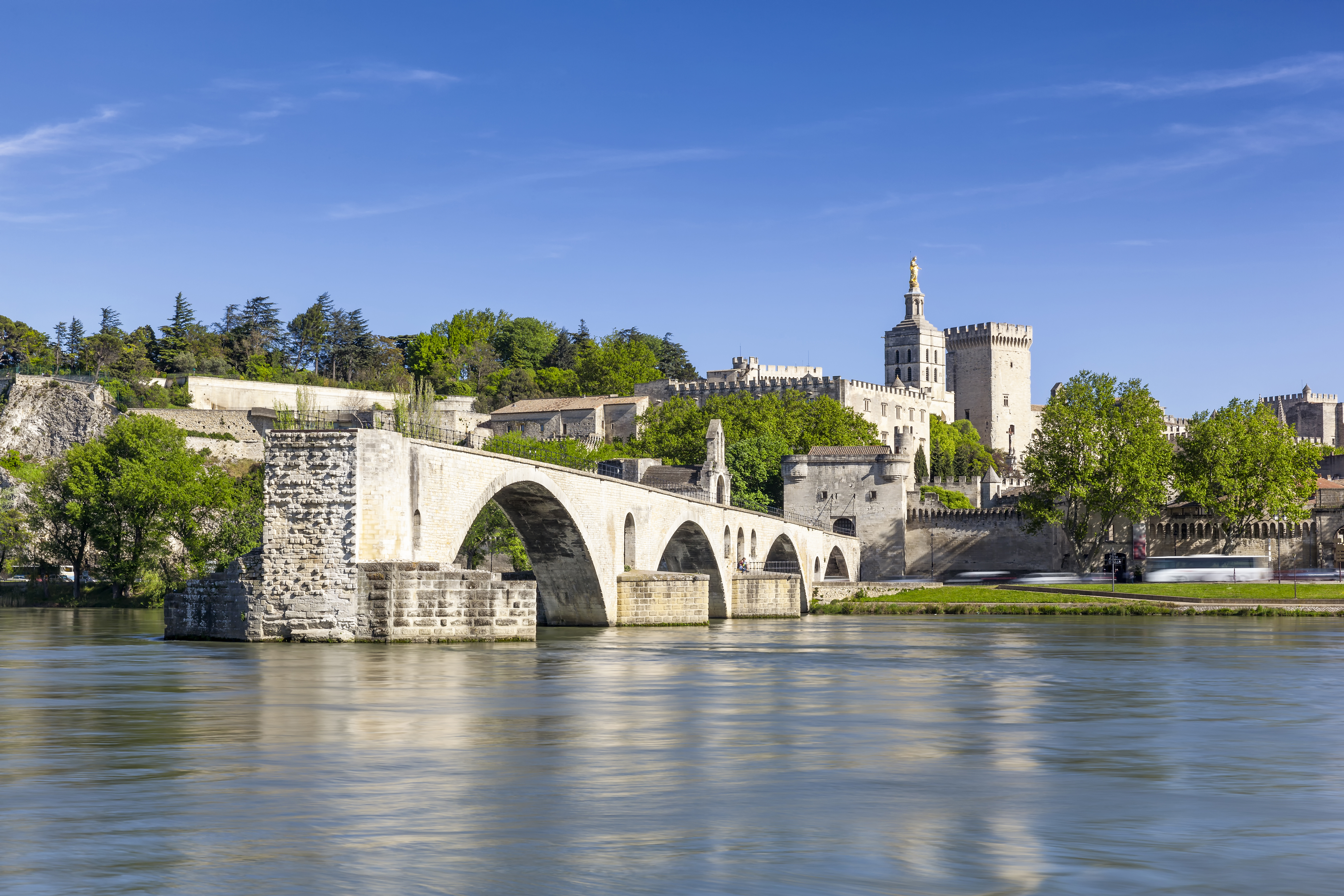 avignon futuroscope