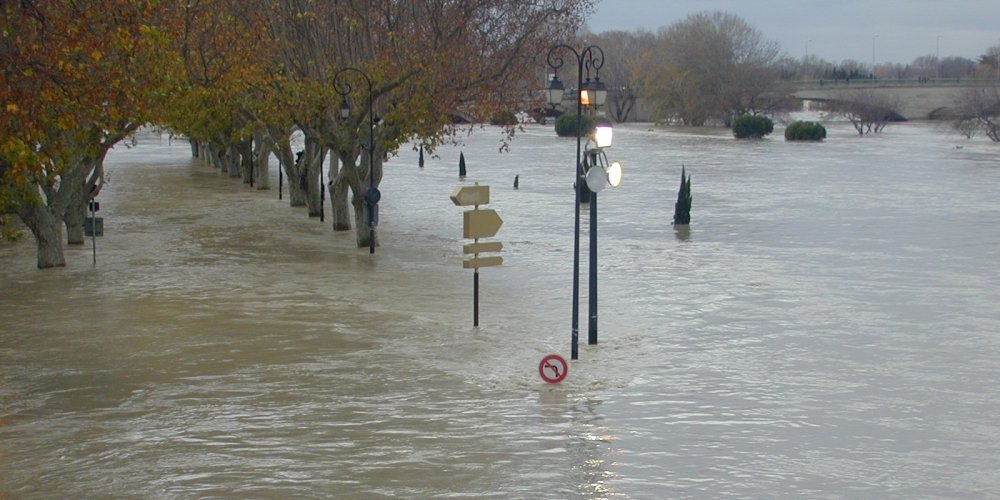 avignon inondation