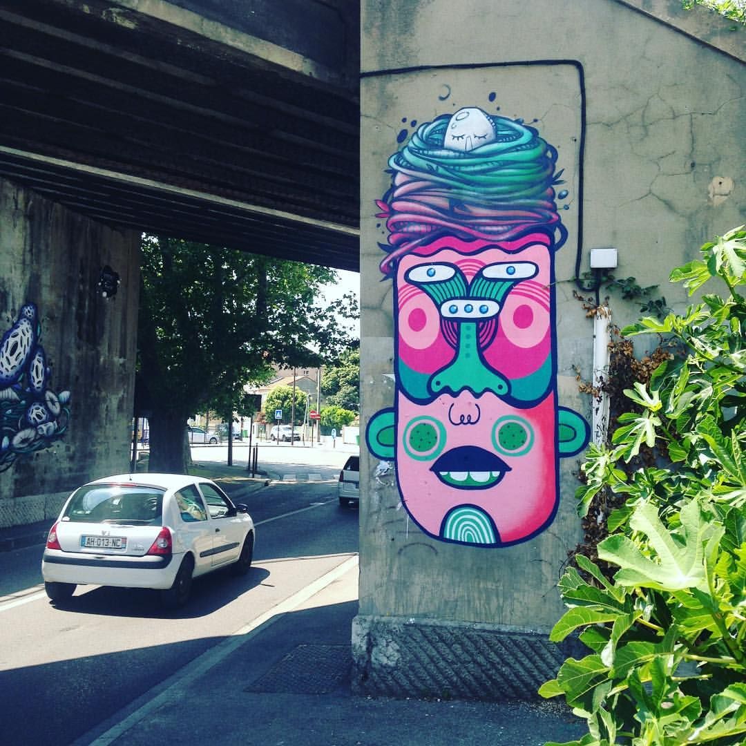avignon instagram