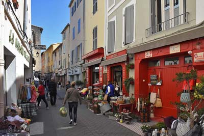 avignon isle sur la sorgue bus