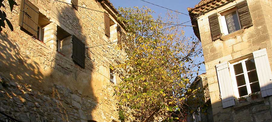 avignon les angles