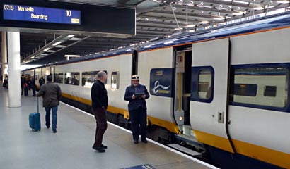 avignon lyon train