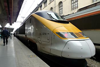 avignon lyon train