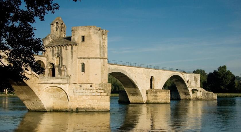 avignon montfavet