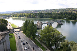 avignon nombre d'habitants