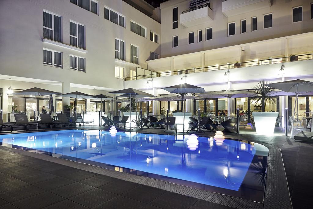 avignon novotel