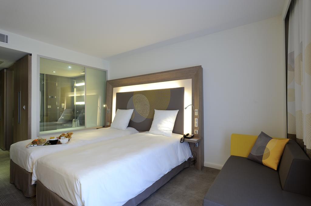 avignon novotel
