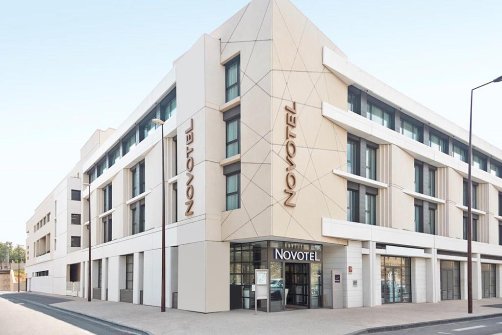 avignon novotel