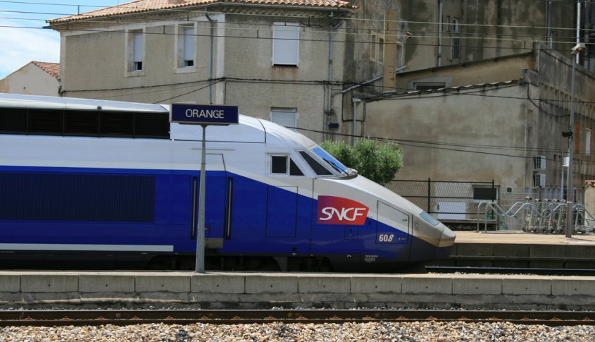 avignon orange train