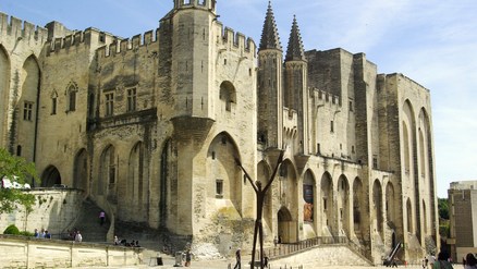 avignon papstpalast offnungszeiten