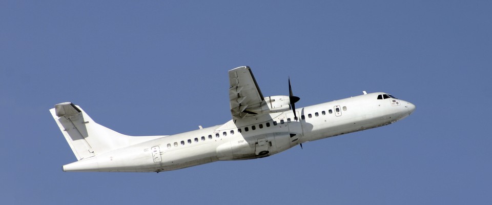 avignon rennes avion