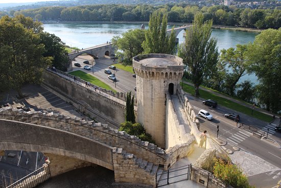 avignon rocher des doms