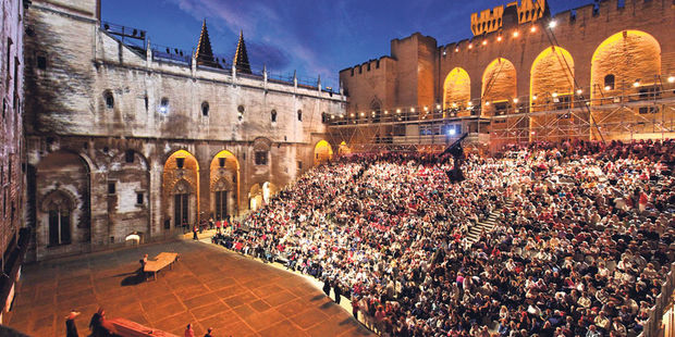avignon theatre