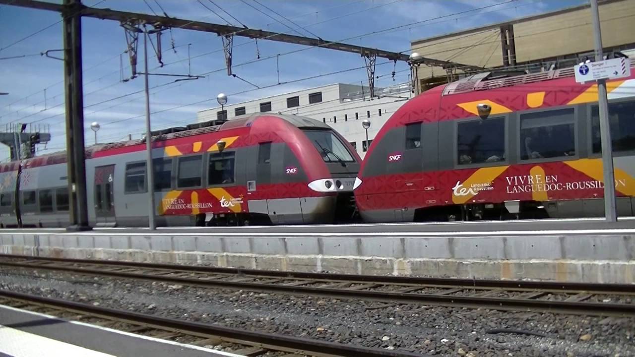 avignon uzes train