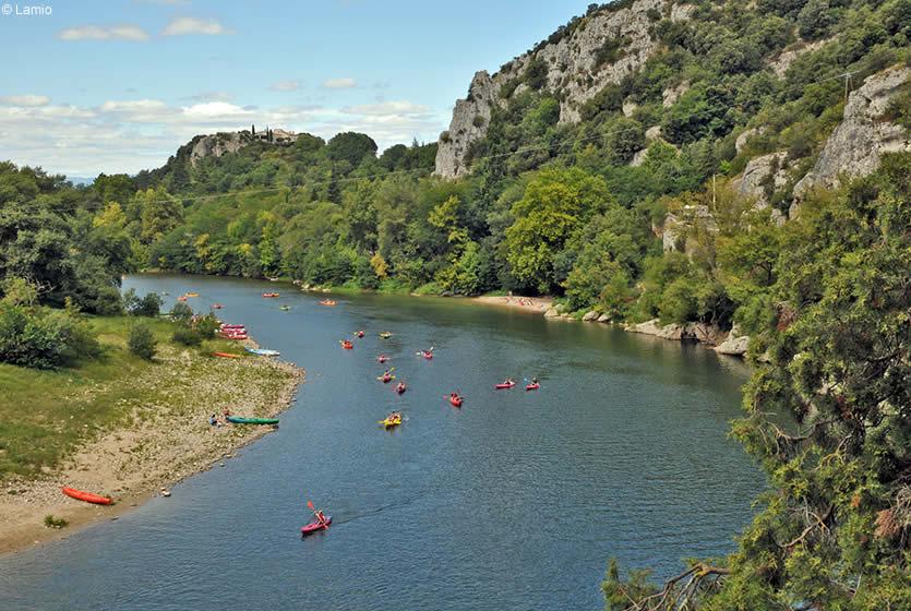 avignon vallon pont d'arc