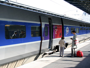 avignon venise train