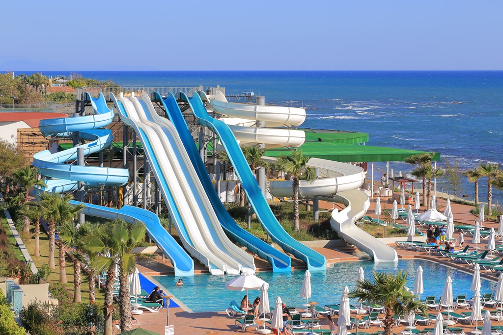 avignon water park