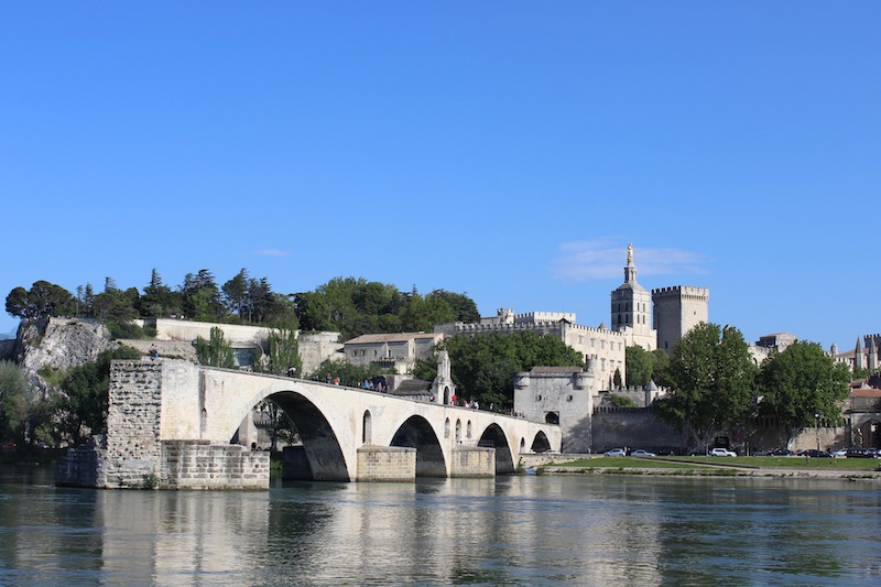 avignon what to do