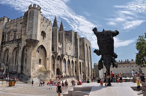 avignon what to do