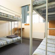 avignon yha