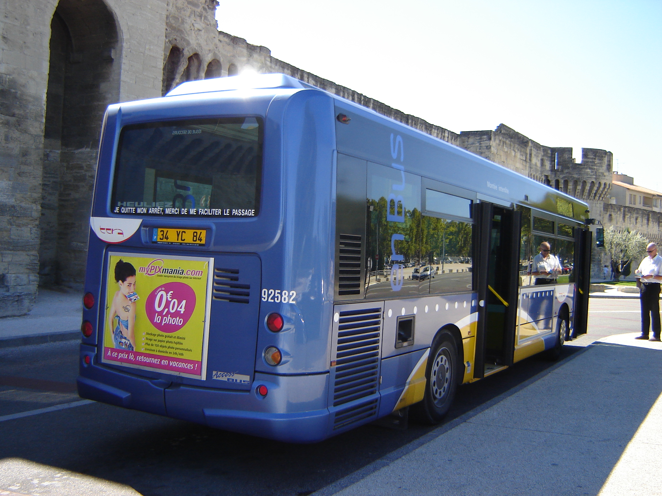 bus 6 avignon