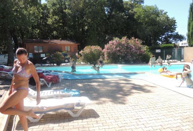 camping vaucluse 2 etoiles