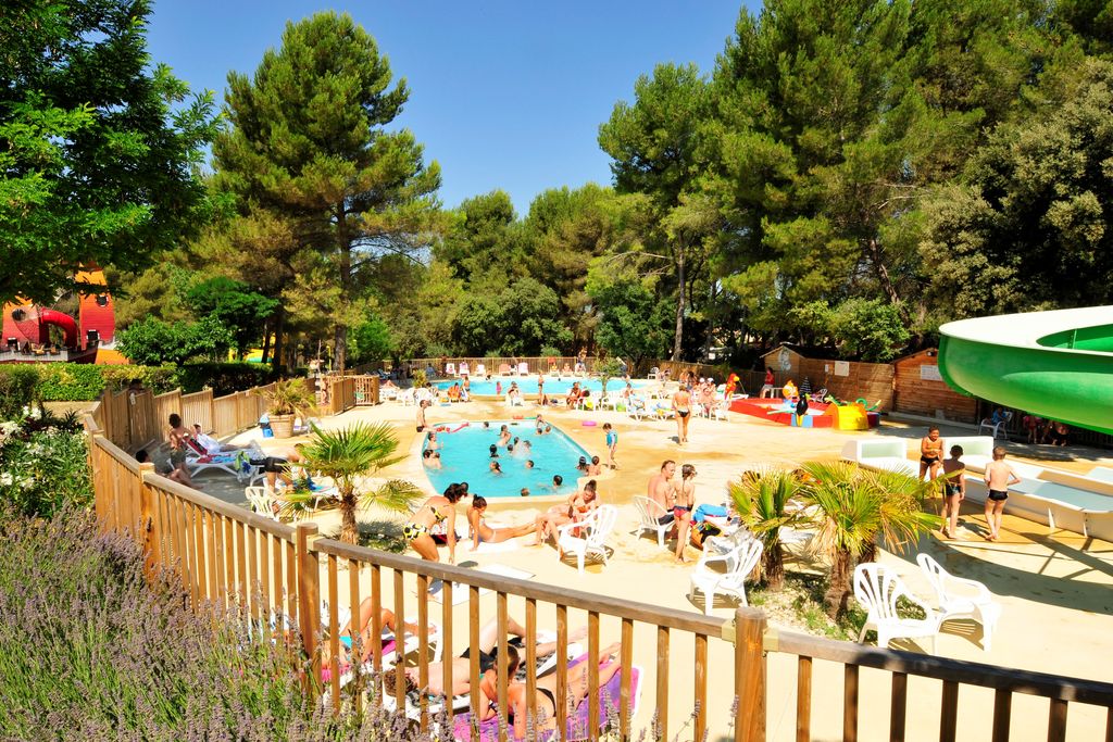 camping vaucluse 5 etoiles