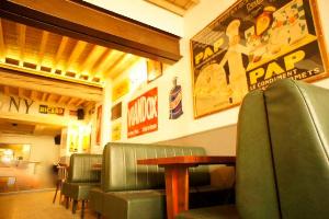 f cafe avignon