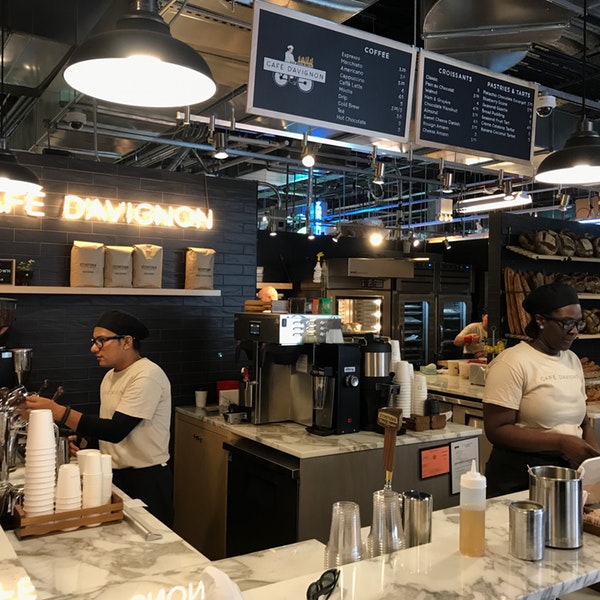f cafe avignon